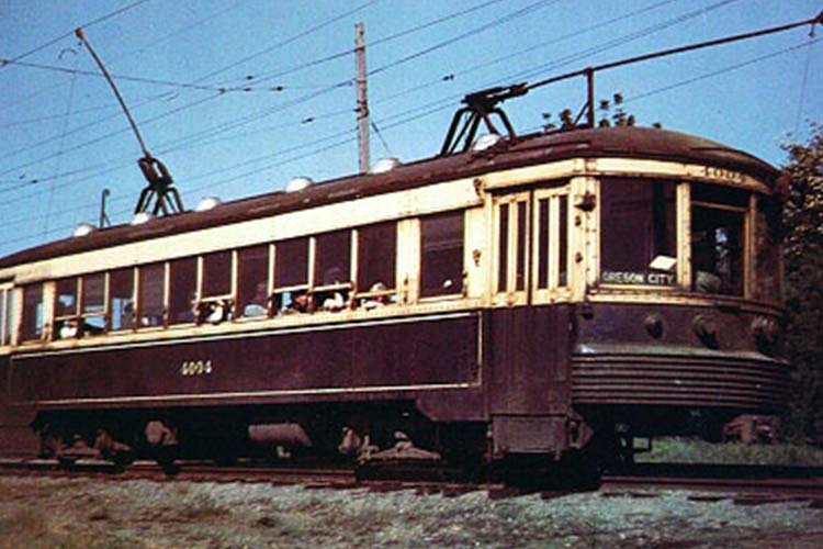 Photo of old Portland Traction streetcar